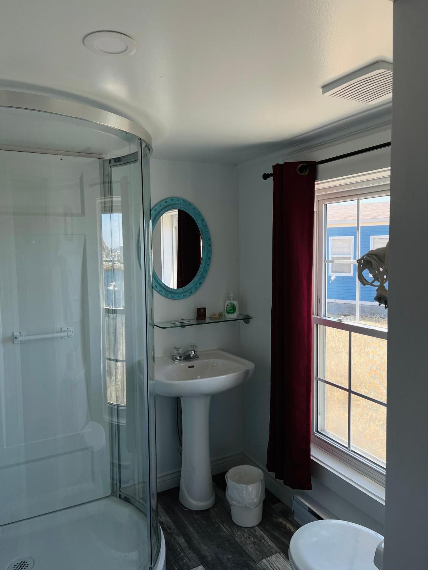 Toulinguet Inn - Suites Twillingate Exteriör bild