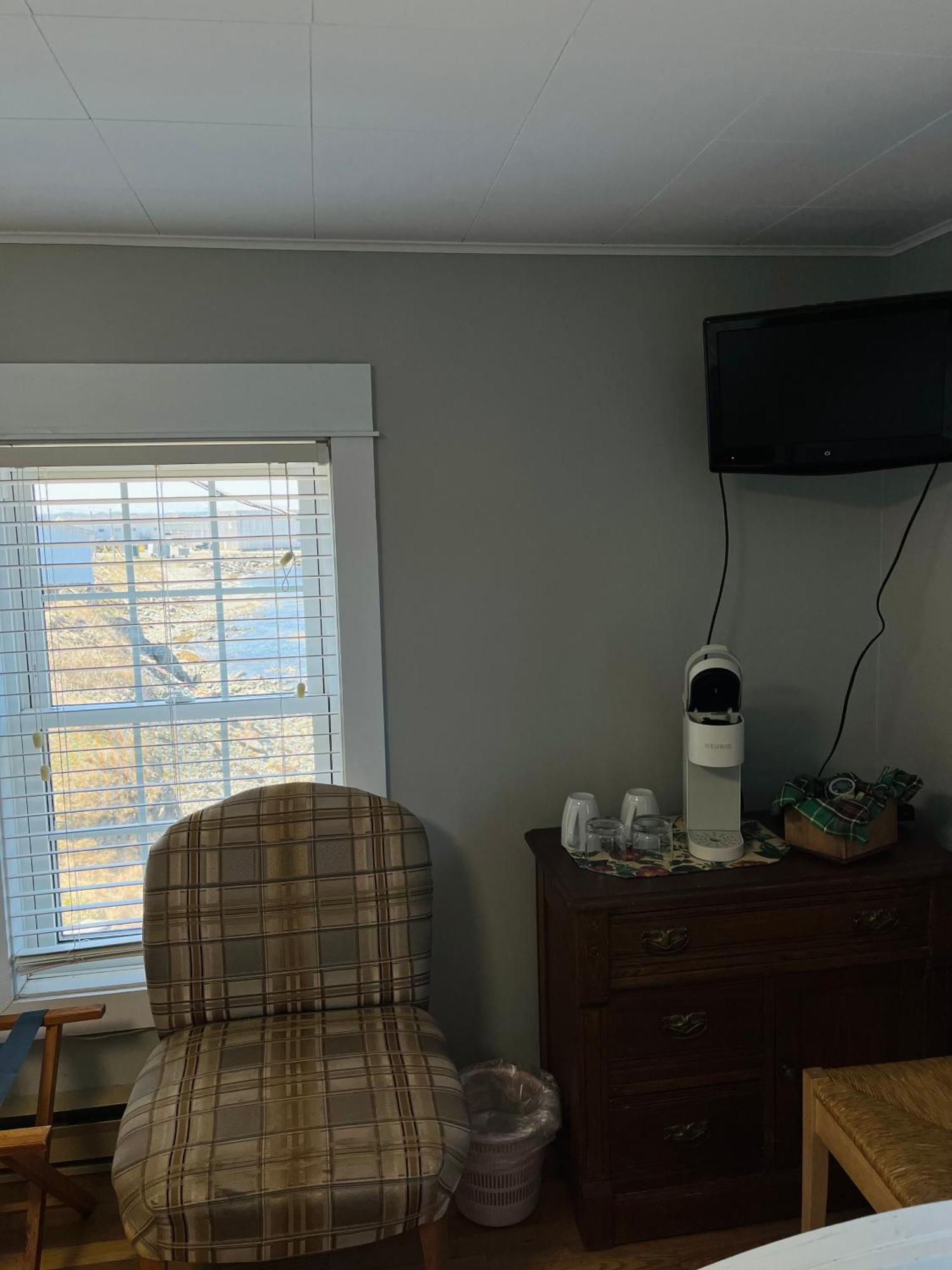 Toulinguet Inn - Suites Twillingate Exteriör bild