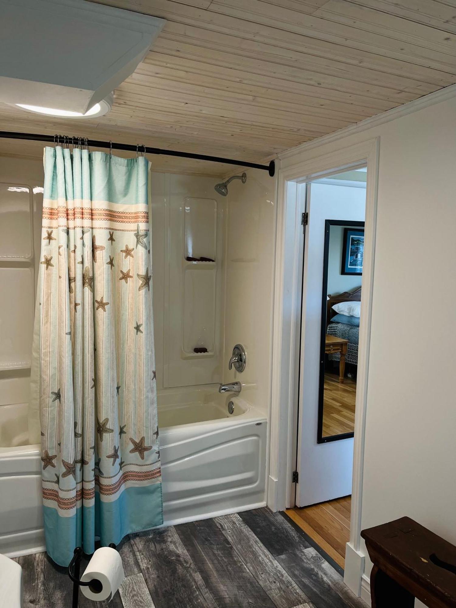 Toulinguet Inn - Suites Twillingate Exteriör bild