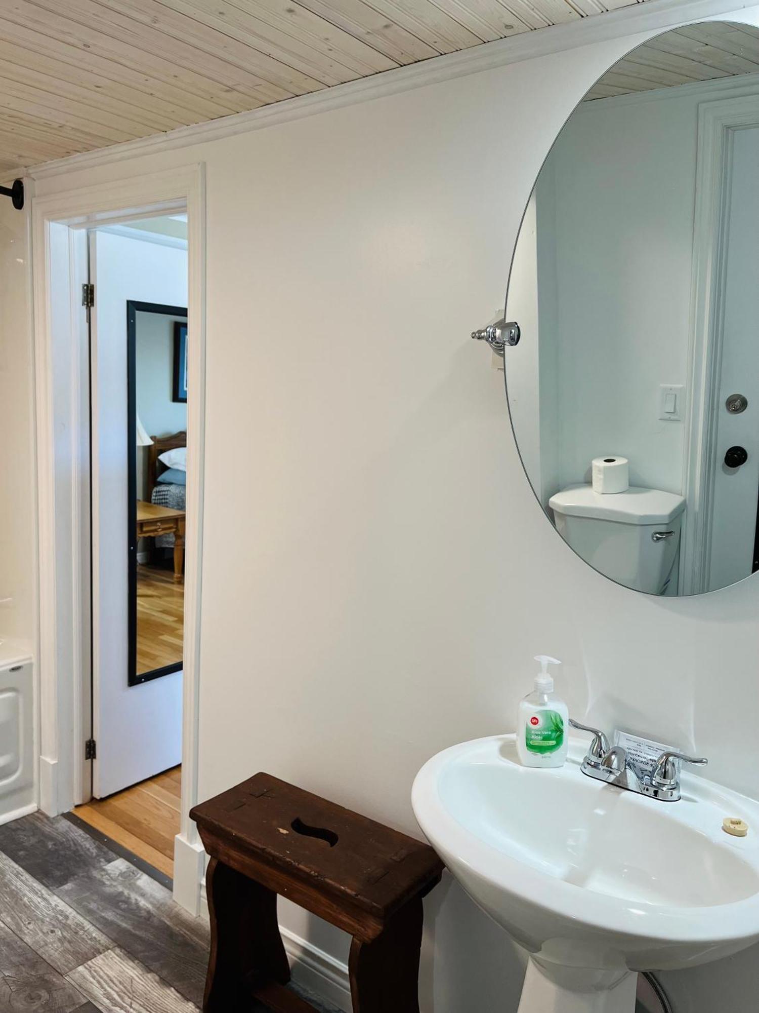 Toulinguet Inn - Suites Twillingate Exteriör bild