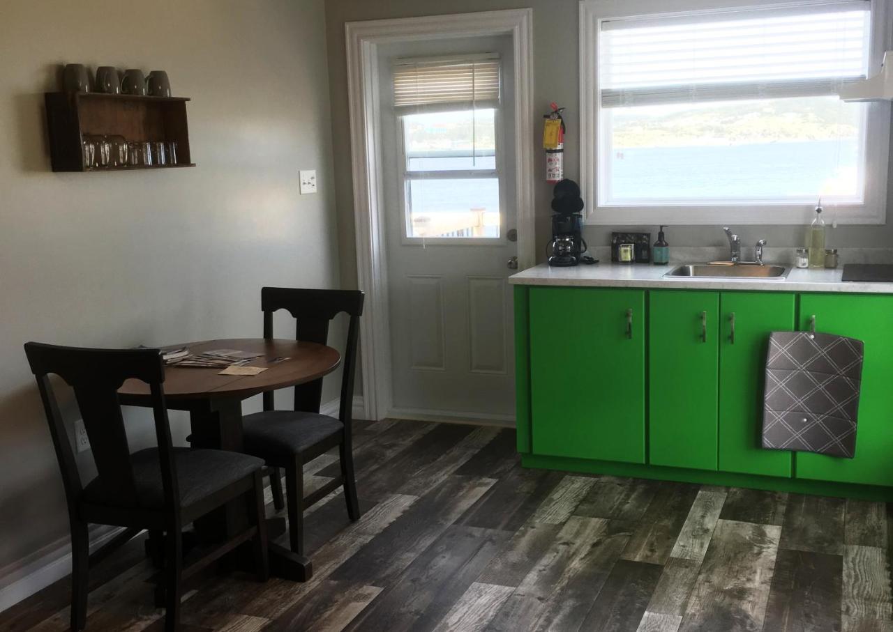 Toulinguet Inn - Suites Twillingate Exteriör bild